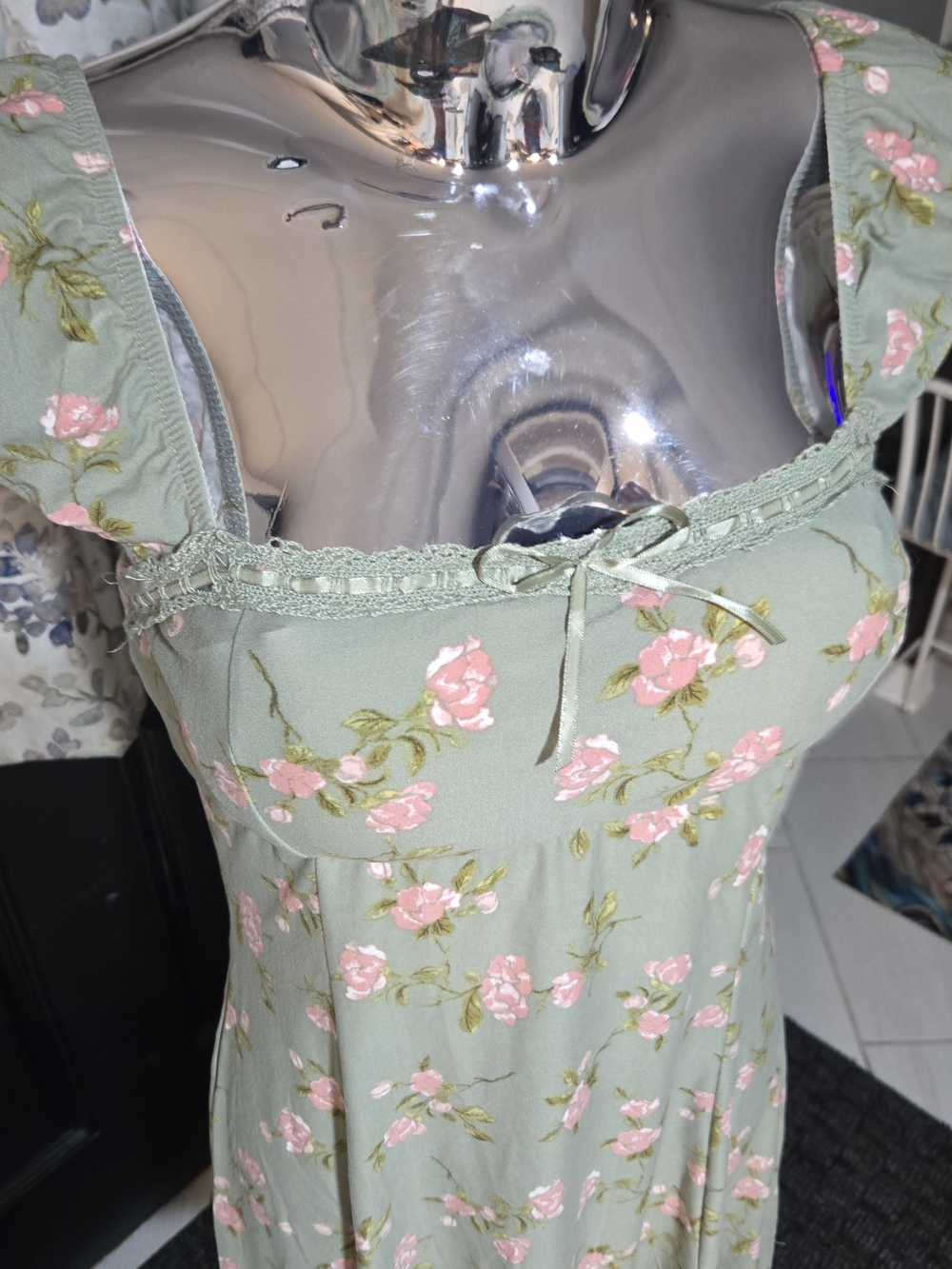 Derek Heart Sage Green Floral Mini Dress with Pink Roses - Picture 2 of 7